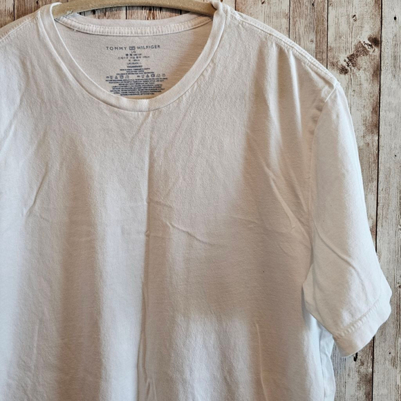 Men's Tommy Hilfiger T-Shirt White L - Picture 2 of 6